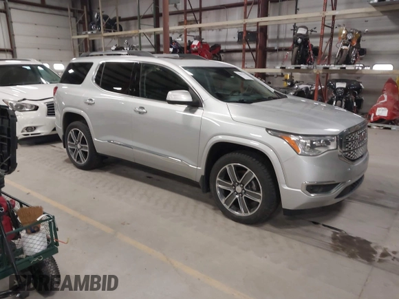 2017 GMC Acadia Denali z VIN 1GKKNXLSXHZ177151, wystawiony jako IAAI lot #42017941 z przebiegiem 114 287 mil mil oraz . Historia ofert i sprzedaży dostępna na DreamBid. Obrazek 1.