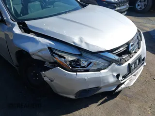 2017 Nissan Altima S with VIN 1N4AL3AP7HN326973, listed as a IAAI auction lot 41873195 with 200,187 mi miles and . Bid and sale history available at DreamBid. Image 6.