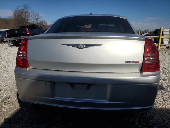 2006 Chrysler 300 C SRT8 with VIN 2C3LA73W26H431709, listed as a Copart auction lot 45901525 with 219,028 mi miles and Clean Title. Bid and sale history available at carsss.com. Image 6.