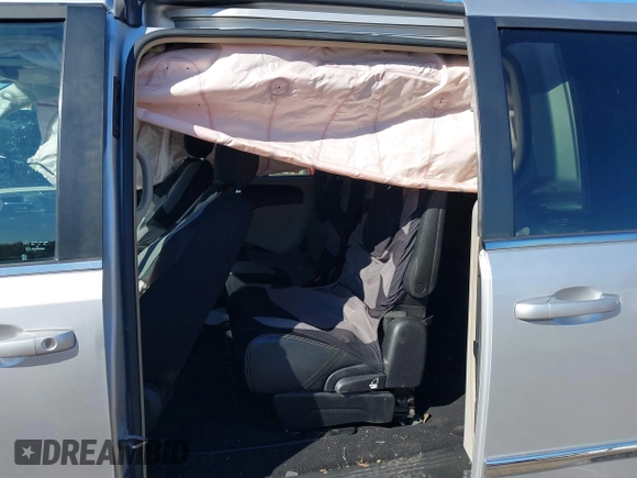 2012 Chrysler Town & Country Touring with VIN 2C4RC1BGXCR338160, listed as a IAAI auction lot 41042918 with 214,961 mi miles and . Bid and sale history available at DreamBid. Image 14.