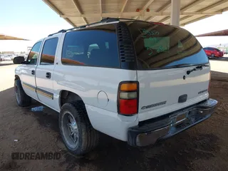 2001 Chevrolet Suburban LS z VIN 3GNEC16T01G138002, wystawiony jako IAAI lot #42317851 z przebiegiem 226 769 mil mil oraz . Historia ofert i sprzedaży dostępna na DreamBid. Obrazek 3.