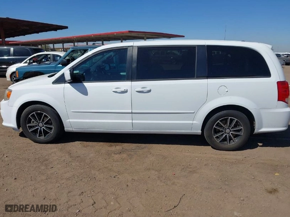 2016 Dodge Grand Caravan SXT with VIN 2C4RDGCG4GR399279, listed as a IAAI auction lot 41683139 with 111,006 mi miles. Bid and sale history available at carsss.com. Image 14.