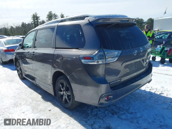 2012 Toyota Sienna SE with VIN 5TDXK3DC0CS233795, listed as a IAAI auction lot 41630513 with 102,766 mi miles. Bid and sale history available at carsss.com. Image 3.