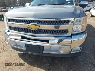 2013 Chevrolet Silverado 1500 LT with VIN 3GCPCSE04DG133517, listed as a IAAI auction lot 41580539 with 126,310 mi miles and . Bid and sale history available at DreamBid. Image 6.