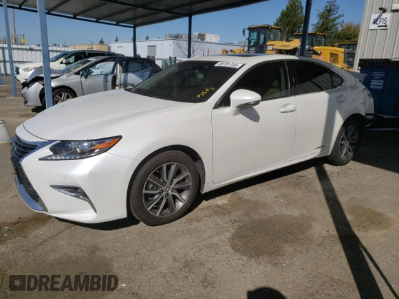 2018 Lexus ES with VIN JTHBW1GG6J2184400, listed as a Copart auction lot 48791755 with 6,724 mi miles and Salvage Title. Bid and sale history available at carsss.com. Image 1.
