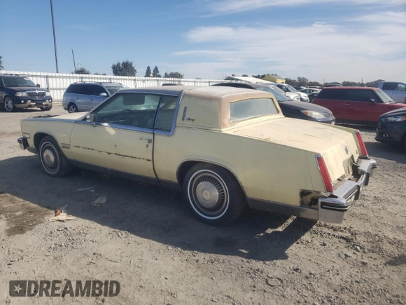 1982 Cadillac Eldorado z VIN 1G6AL578XCE608090, wystawiony jako Copart lot #73839654 z przebiegiem 22 185 mil mil oraz Czysty tytuł • Clean title. Historia ofert i sprzedaży dostępna na DreamBid. Obrazek 2.
