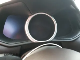 2021 Aston Martin DB11 V8 z VIN SCFRMFAW6MGL10668, wystawiony jako Copart lot #79014154 z przebiegiem Nie podano mil oraz Szkody całkowita. Historia ofert i sprzedaży dostępna na DreamBid. Obrazek 9.