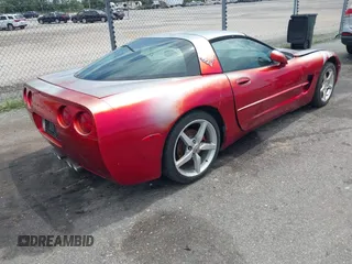 2000 Chevrolet Corvette z VIN 1G1YY22G9Y5121554, wystawiony jako IAAI lot #42437146 z przebiegiem Nie podano mil oraz . Historia ofert i sprzedaży dostępna na DreamBid. Obrazek 4.