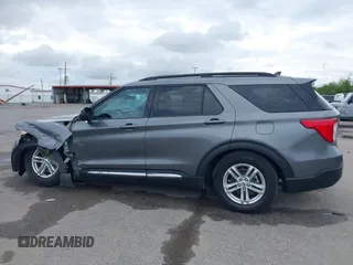 2024 Ford Explorer XLT with VIN 1FMSK7DH2RGA66805, listed as a IAAI auction lot 41965748 with 16,968 mi miles and . Bid and sale history available at DreamBid. Image 14.