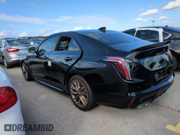 2023 Cadillac CT4-V Blackwing z VIN 1G6DL5RP5P0410487, wystawiony jako Copart lot #74749444 z przebiegiem Nie podano mil oraz Szkody całkowita. Historia ofert i sprzedaży dostępna na DreamBid. Obrazek 2.