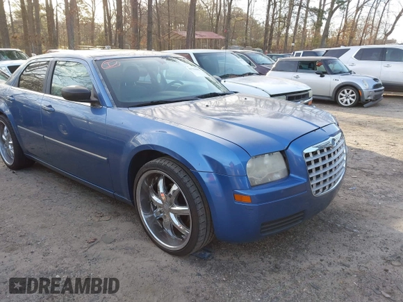 2007 Chrysler 300 with VIN 2C3KA43R37H714996, listed as a IAAI auction lot 41756662 with 167,317 mi miles. Bid and sale history available at carsss.com. Image 1.