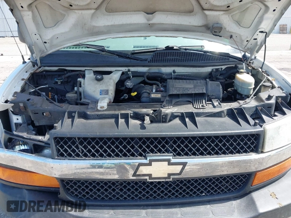 2014 Chevrolet Express Passenger 1LT with VIN 1GAZGYFG8E1130432, listed as a IAAI auction lot 42487756 with 176,418 mi miles and . Bid and sale history available at DreamBid. Image 10.