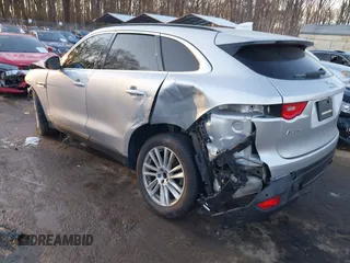 2017 Jaguar F-Pace 35t Prestige with VIN SADCK2BV5HA886774, listed as a IAAI auction lot 41331006 with 78,720 mi miles and . Bid and sale history available at DreamBid. Image 3.