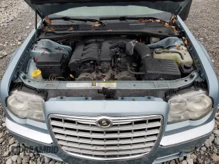 2009 Chrysler 300 Limited with VIN 2C3KA33V19H552134, listed as a Copart auction lot 83846404 with 0 mi miles and Salvage Title. Bid and sale history available at carsss.com. Image 11.