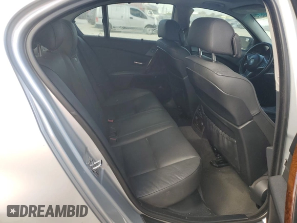 2007 BMW 5 Series 550i with VIN WBANB53527CP07613, listed as a Copart auction lot 44318875 with 119,990 mi miles and Clean Title. Bid and sale history available at DreamBid. Image 10.