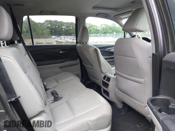 2017 Honda Pilot EX-L z VIN 5FNYF5H77HB033090, wystawiony jako IAAI lot #42359412 z przebiegiem 131 032 mil mil oraz . Historia ofert i sprzedaży dostępna na DreamBid. Obrazek 8.