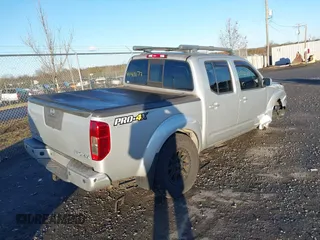 2017 Nissan Frontier SV with VIN 1N6AD0EV0HN773348, listed as a IAAI auction lot 41190077 with 71,318 mi miles and . Bid and sale history available at DreamBid. Image 4.
