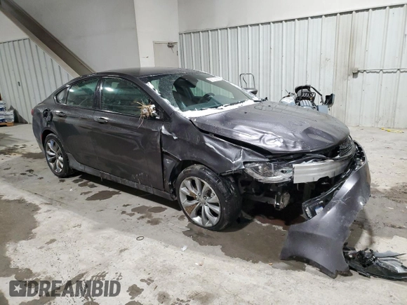 2015 Chrysler 200 S with VIN 1C3CCCBB9FN505720, listed as a Copart auction lot 89372565 with 108,206 mi miles and Salvage Title. Bid and sale history available at carsss.com. Image 4.