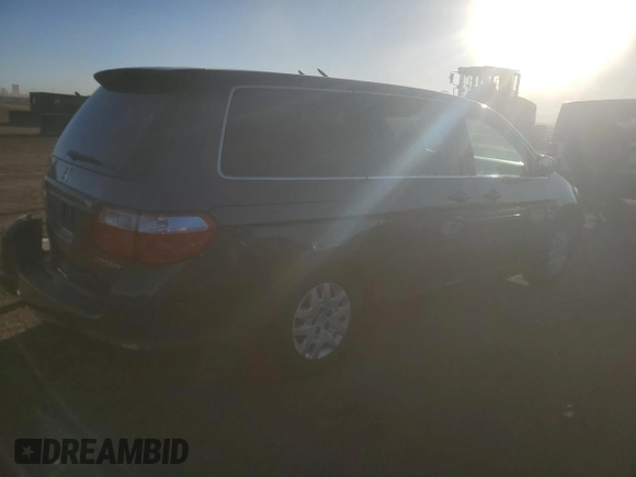 2005 Honda Odyssey LX with VIN 5FNRL38285B026019, listed as a Copart auction lot 47365215 with 164,789 mi miles and Salvage Title. Bid and sale history available at carsss.com. Image 3.