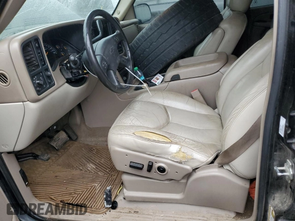 2005 Chevrolet Tahoe Z71 z VIN 1GNEK13ZX5R245480, wystawiony jako Copart lot #56321935 z przebiegiem 177 488 mil mil oraz Szkoda całkowita • Salvage title. Historia ofert i sprzedaży dostępna na DreamBid. Obrazek 7.