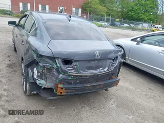 2017 Acura ILX z VIN 19UDE2F32HA012738, wystawiony jako IAAI lot #42188999 z przebiegiem 82 114 mil mil oraz . Historia ofert i sprzedaży dostępna na DreamBid. Obrazek 6.