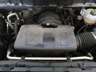 2019 GMC Sierra 1500 with VIN 3GTP9AEH1KG132062, listed as a Copart auction lot 52684215 with 39,881 mi miles and Clean title. Bid and sale history available at DreamBid. Image 13.