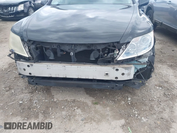 2009 Lexus LS 460 with VIN JTHBL46F395091038, listed as a IAAI auction lot 41723945 with 194,002 mi miles and . Bid and sale history available at DreamBid. Image 6.