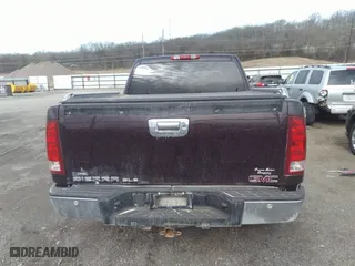 2008 GMC Sierra 1500 Work Truck with VIN 2GTEK133081320642, listed as a IAAI auction lot 41788658 with 119,459 mi miles. Bid and sale history available at carsss.com. Image 16.