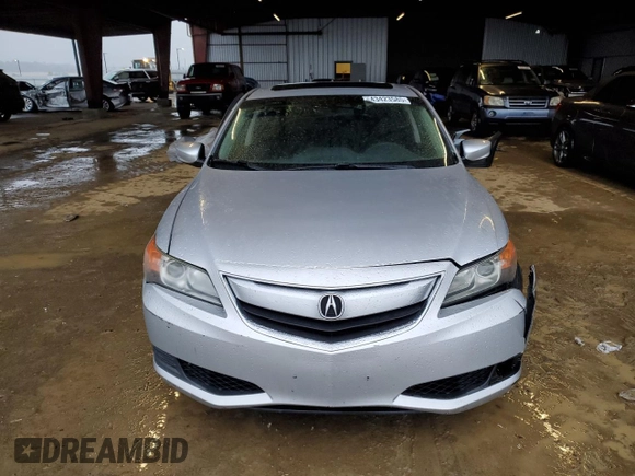 2013 Acura ILX with VIN 19VDE1F39DE011918, listed as a Copart auction lot 43423585 with 75,203 mi miles and Salvage Title. Bid and sale history available at carsss.com. Image 5.
