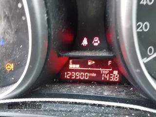 2012 Mazda 5 Grand Touring z VIN JM1CW2DL2C0127851, wystawiony jako IAAI lot #42217090 z przebiegiem 123 900 mil mil oraz . Historia ofert i sprzedaży dostępna na DreamBid. Obrazek 15.