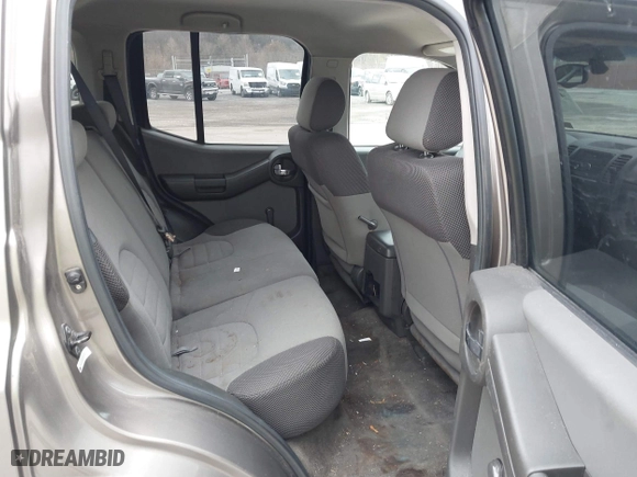 2005 Nissan Xterra S with VIN 5N1AN08W95C614139, listed as a IAAI auction lot 41866564 with 161,643 mi miles. Bid and sale history available at carsss.com. Image 8.