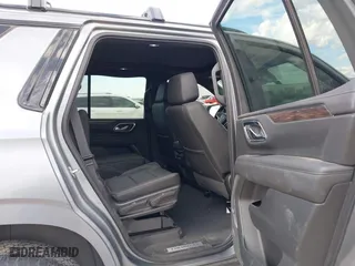 2022 Chevrolet Tahoe Z71 with VIN 1GNSKPKD2NR309121, listed as a IAAI auction lot 41352421 with 18,933 mi miles. Bid and sale history available at carsss.com. Image 8.