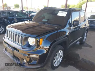2022 Jeep Renegade Latitude with VIN ZACNJDB10NPN44657, listed as a IAAI auction lot 42223118 with 20,947 mi miles and . Bid and sale history available at DreamBid. Image 2.