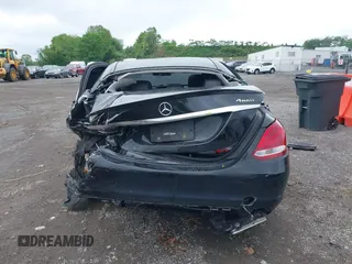 2016 Mercedes-Benz C 300 Luxury with VIN WDDWF4KB9GR157150, listed as a IAAI auction lot 42275179 with 115,869 mi miles and . Bid and sale history available at DreamBid. Image 16.