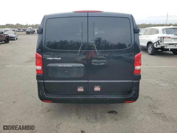 2018 Mercedes-Benz Metris Passenger Van with VIN WD4PG2EE0J3352625, listed as a Copart auction lot 48199015 with NaN miles and Clean Title. Bid and sale history available at carsss.com. Image 6.