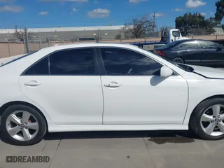 2011 Toyota Camry LE with VIN 4T1BK3EK5BU614516, listed as a IAAI auction lot 41713243 with 287,576 mi miles. Bid and sale history available at carsss.com. Image 14.