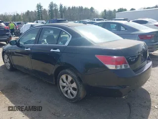 2008 Honda Accord EX-L z VIN 1HGCP36808A002443, wystawiony jako IAAI lot #42143004 z przebiegiem 154 729 mil mil oraz . Historia ofert i sprzedaży dostępna na DreamBid. Obrazek 3.