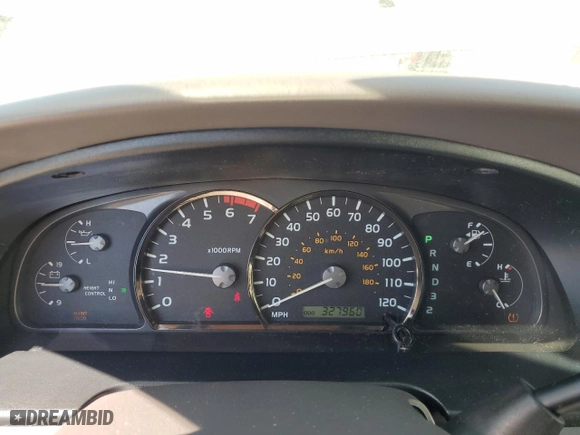2006 Toyota Sequoia SR5 with VIN 5TDZT34A66S272528, listed as a Copart auction lot 50529935 with 327,960 mi miles and Clean Title. Bid and sale history available at carsss.com. Image 9.