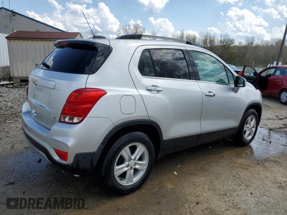 2020 Chevrolet Trax LT with VIN KL7CJLSB9LB037550, listed as a Copart auction lot 52761025 with 15,348 mi miles and Salvage Title. Bid and sale history available at DreamBid. Image 3.
