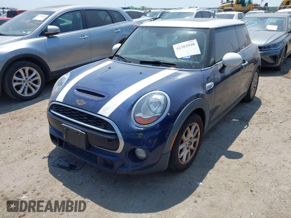 2015 MINI Hardtop S z VIN WMWXP7C59F2A35983, wystawiony jako IAAI lot #42303948 z przebiegiem 100 492 mil mil oraz . Historia ofert i sprzedaży dostępna na DreamBid. Obrazek 17.