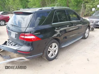 2013 Mercedes-Benz M 350 with VIN 4JGDA5JB8DA259939, listed as a IAAI auction lot 42219418 with 107,967 mi miles and . Bid and sale history available at DreamBid. Image 4.