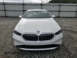 2024 BMW 5 Series 530i with VIN WBA43FJ00RCP86191, listed as a Copart auction lot 45286895 with 31,076 mi miles and Salvage Title. Bid and sale history available at carsss.com. Image 5.