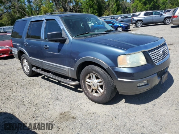 2004 Ford Expedition Special Service with VIN 1FMPU15L14LB12706, listed as a Copart auction lot 49137855 with 118,306 mi miles and Salvage Title. Bid and sale history available at carsss.com. Image 4.