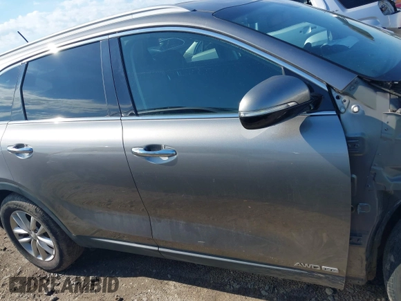 2017 Kia Sorento LX with VIN 5XYPGDA54HG306572, listed as a IAAI auction lot 42201527 with 74,815 mi miles and . Bid and sale history available at DreamBid. Image 14.