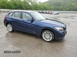 2014 BMW X1 xDrive28i z VIN WBAVL1C55EVY20446, wystawiony jako Copart lot #58672355 z przebiegiem 127 601 mil mil oraz Czysty tytuł • Clean title. Historia ofert i sprzedaży dostępna na DreamBid. Obrazek 4.