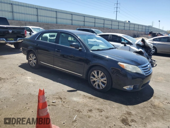 2012 Toyota Avalon z VIN 4T1BK3DB4CU444121, wystawiony jako Copart lot #54421985 z przebiegiem 108 838 mil mil oraz Szkoda całkowita • Salvage title. Historia ofert i sprzedaży dostępna na DreamBid. Obrazek 4.