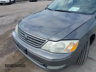 2004 Toyota Avalon XL with VIN 4T1BF28B14U380288, listed as a IAAI auction lot 42228778 with 321,988 mi miles and . Bid and sale history available at carsss.com. Image 6.