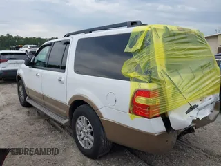 2014 Ford Expedition Max XLT z VIN 1FMJK1J55EEF43350, wystawiony jako IAAI lot #42186829 z przebiegiem 239 910 mil mil oraz . Historia ofert i sprzedaży dostępna na DreamBid. Obrazek 3.