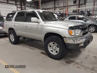 2001 Toyota 4Runner SR5 z VIN JT3HN86R519053691, wystawiony jako IAAI lot #42204607 z przebiegiem 281 189 mil mil oraz . Historia ofert i sprzedaży dostępna na DreamBid. Obrazek 1.
