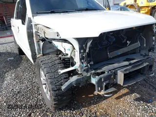 2015 Ford F-150 XLT with VIN 1FTEW1EG9FFB18151, listed as a IAAI auction lot 41922276 with 163,090 mi miles. Bid and sale history available at carsss.com. Image 6.